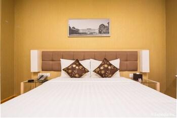 Gk Central Hotel