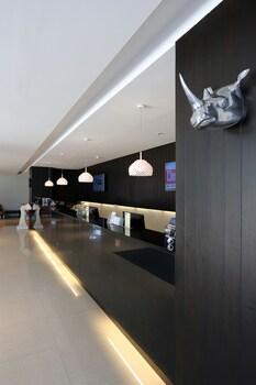 Ratchada Leisure Hotel