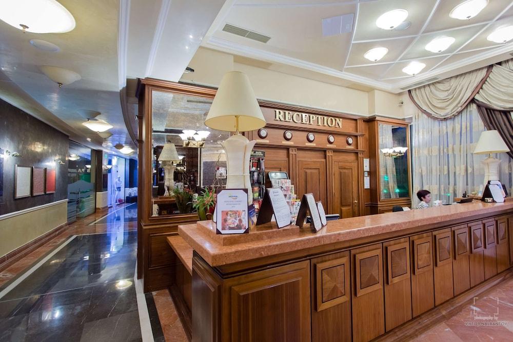 lobby