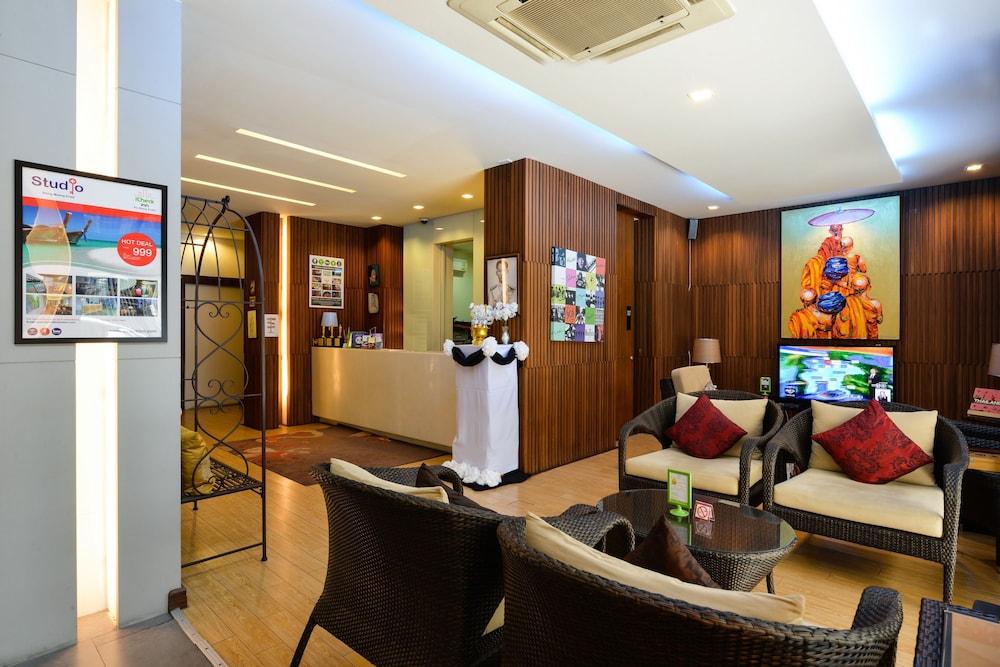 lounge