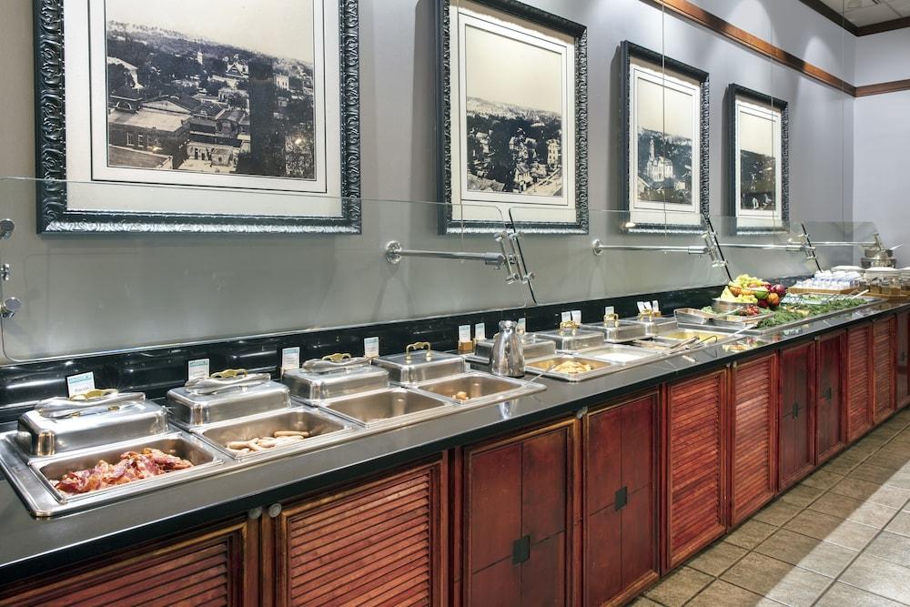 restaurant-cafeteria