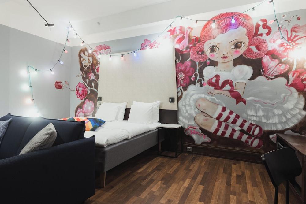 rooms