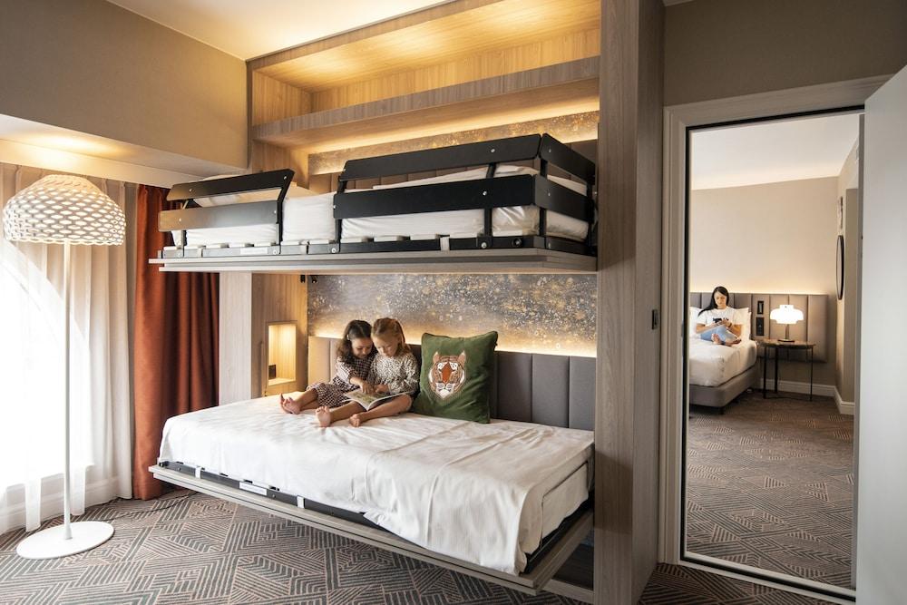 rooms