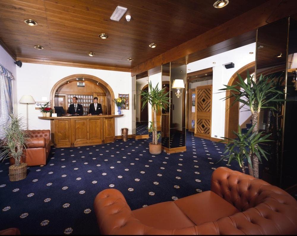 lobby