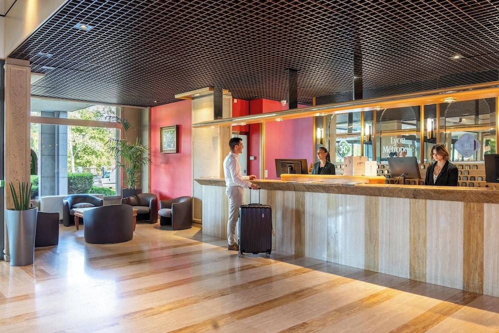 lobby