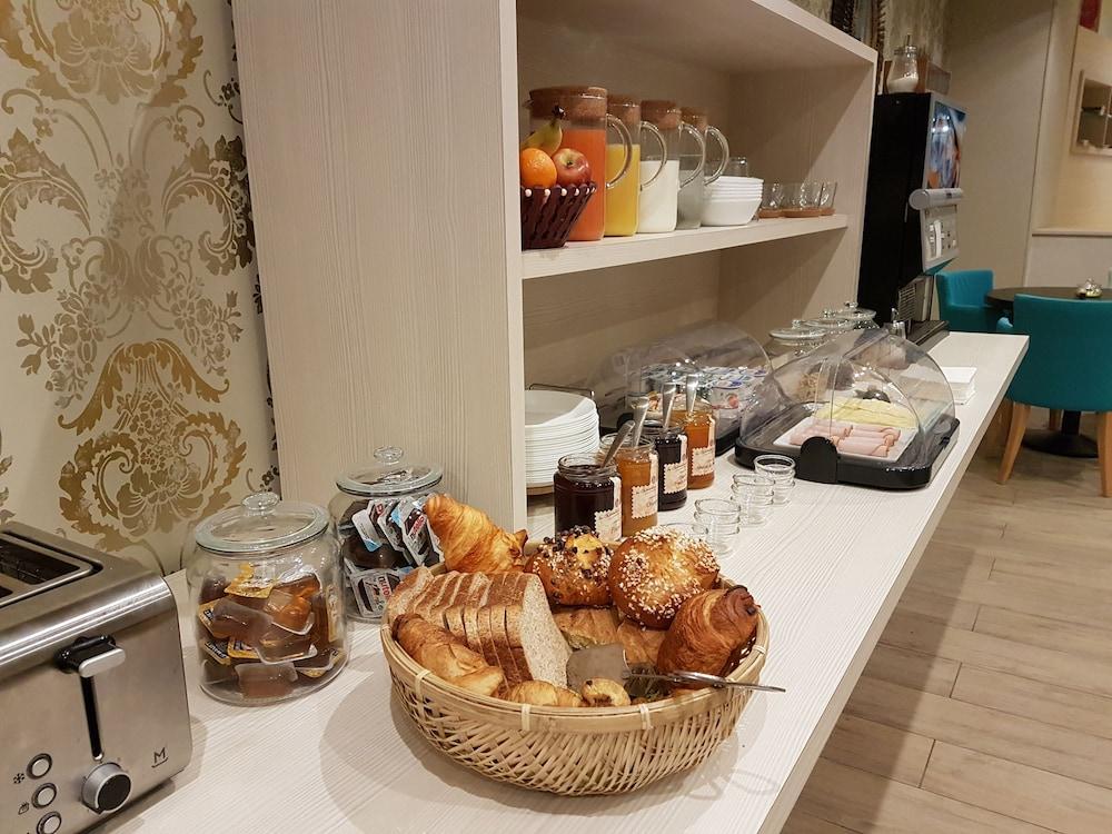 restaurant-cafeteria
