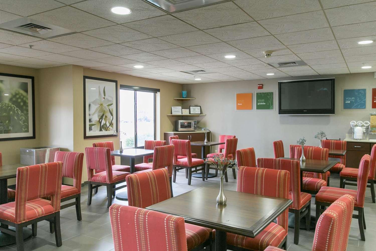 restaurant cafeteria