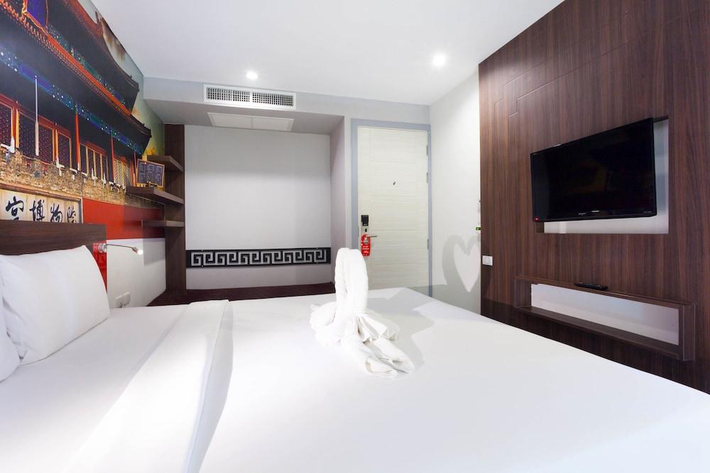 rooms