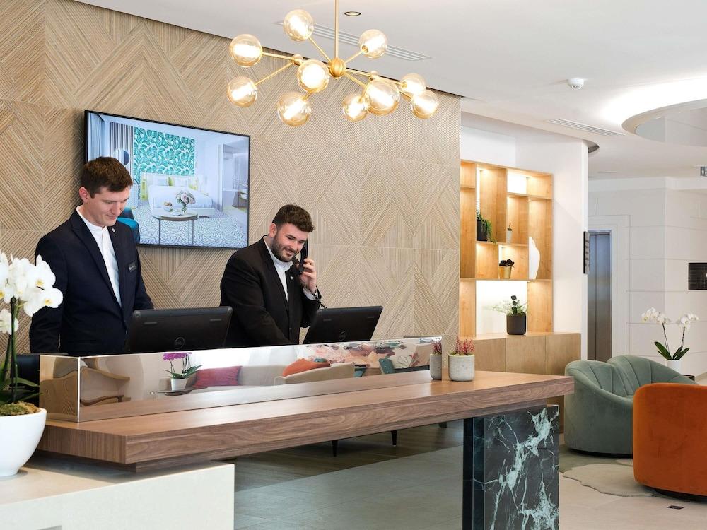 lobby