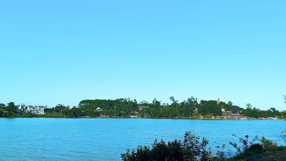 surroundings