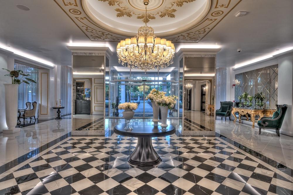 lobby