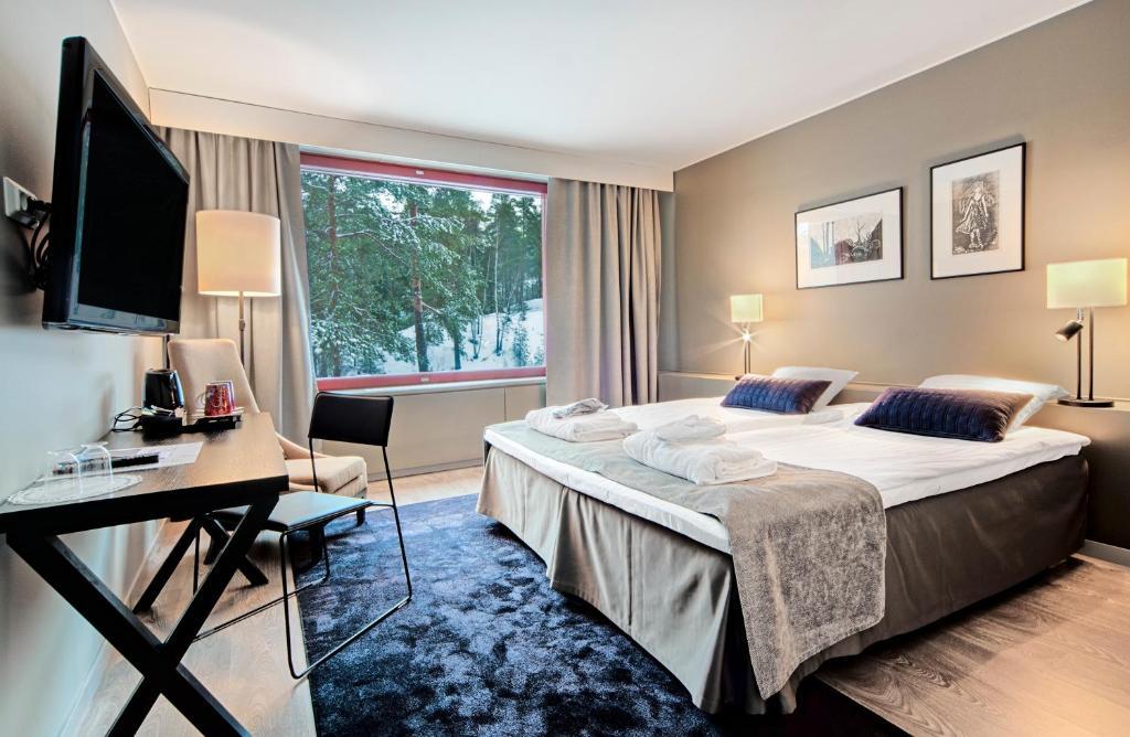 rooms