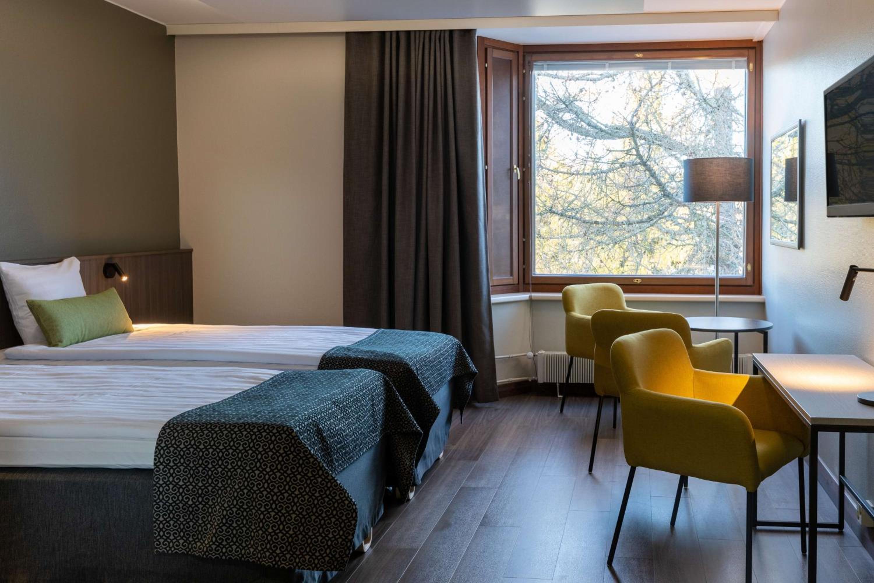 rooms