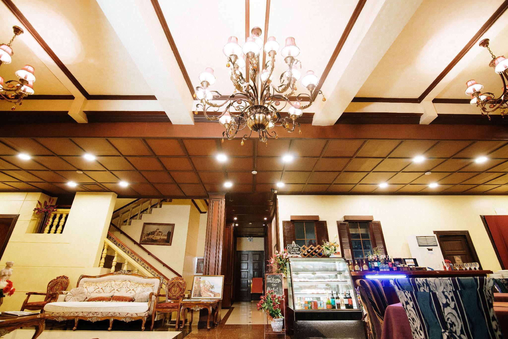 restaurant cafeteria
