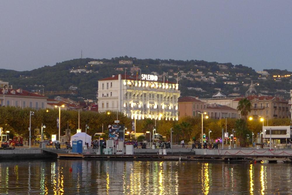 surroundings