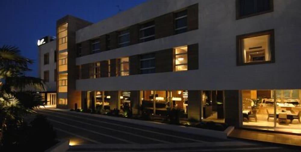 hotel