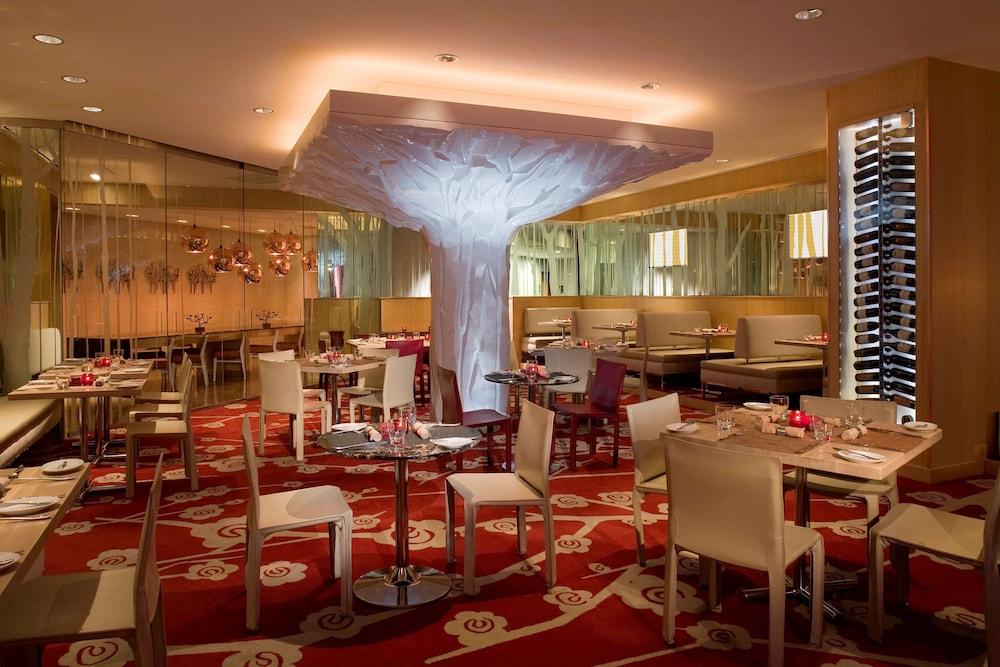 restaurant-cafeteria