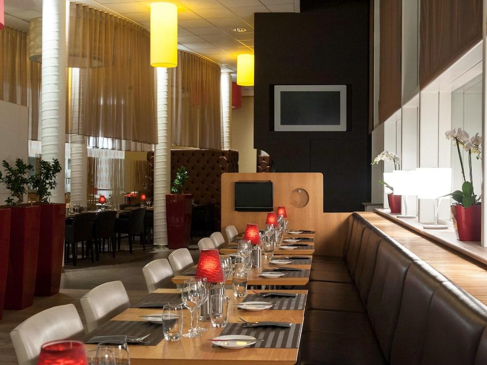 restaurant-cafeteria