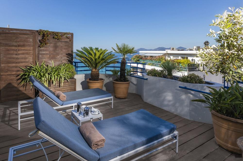 swimming pool spa