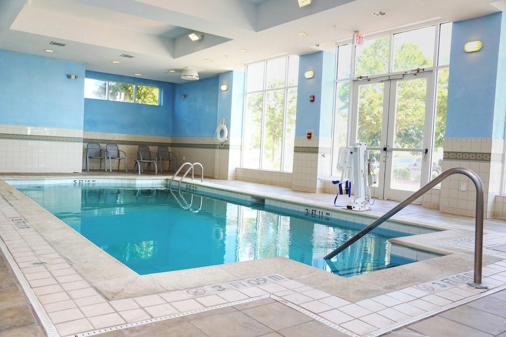swimming pool spa