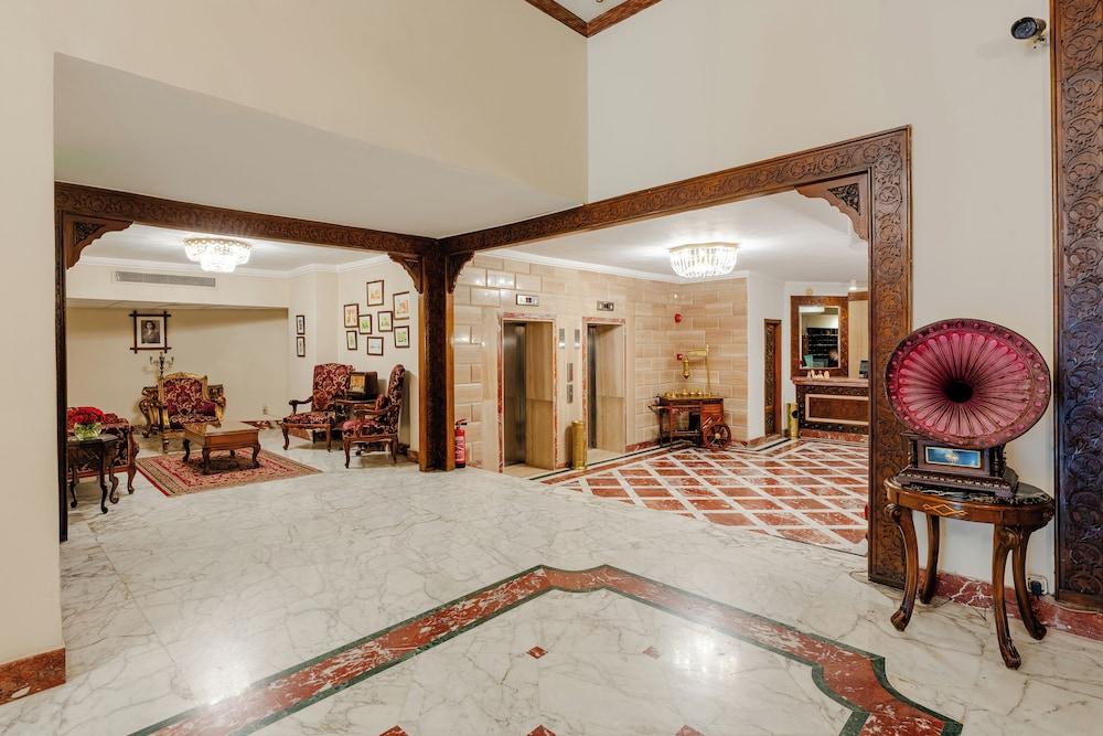lobby