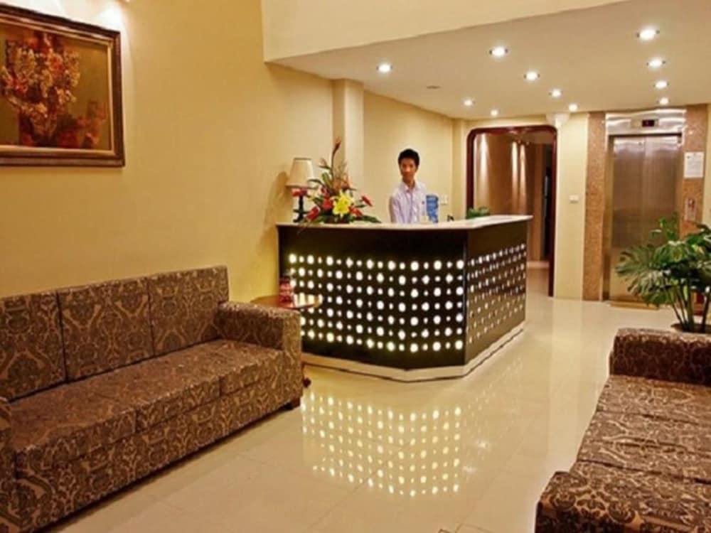 lobby