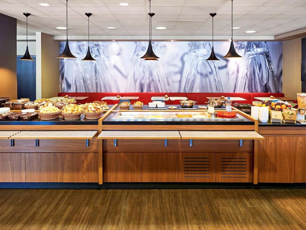 restaurant-cafeteria