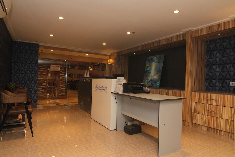 lobby
