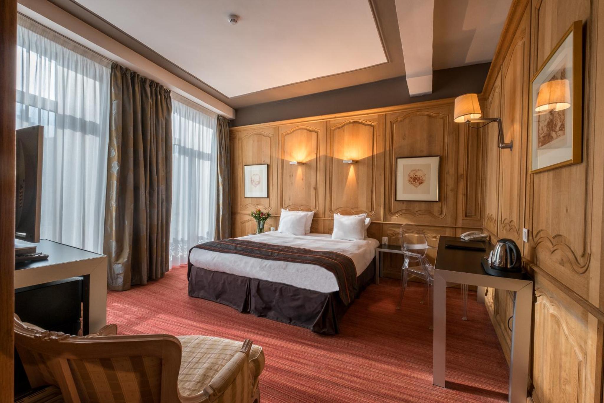 rooms