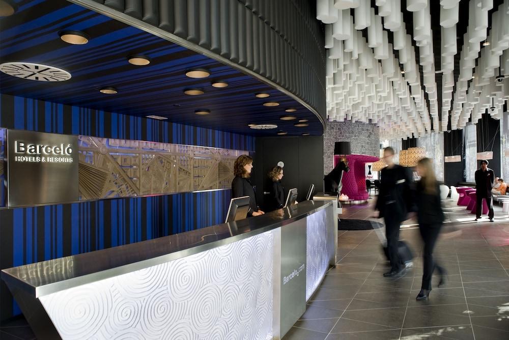 lobby