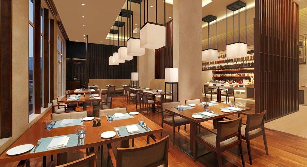 restaurant-cafeteria