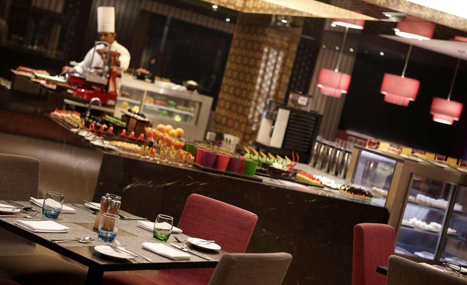 restaurant cafeteria