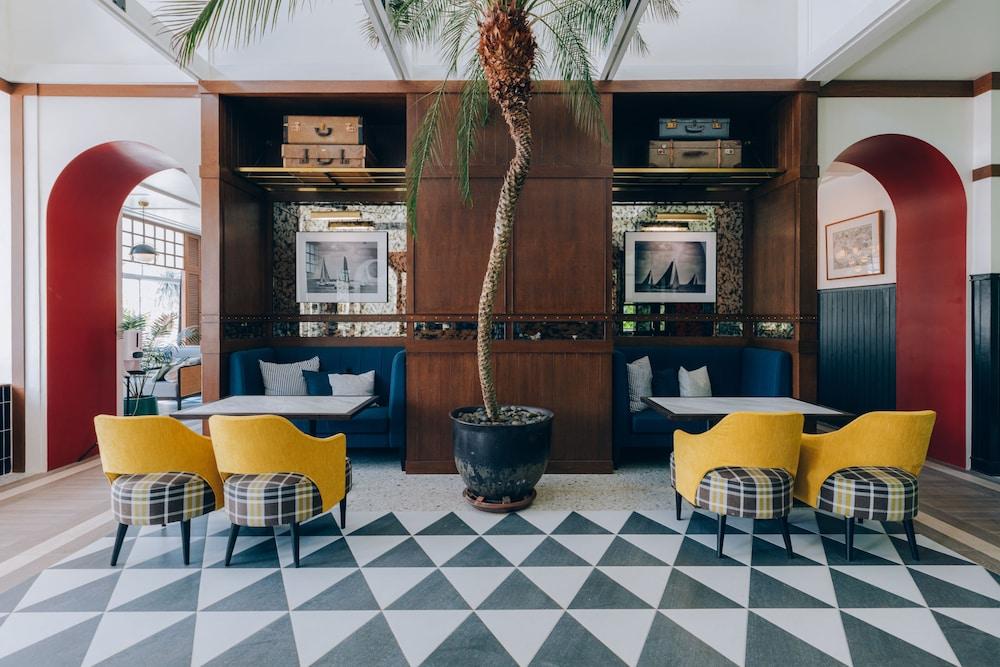 lobby