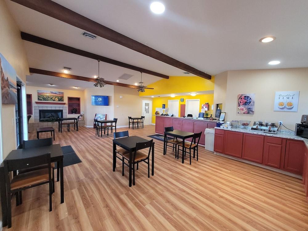 restaurant-cafeteria
