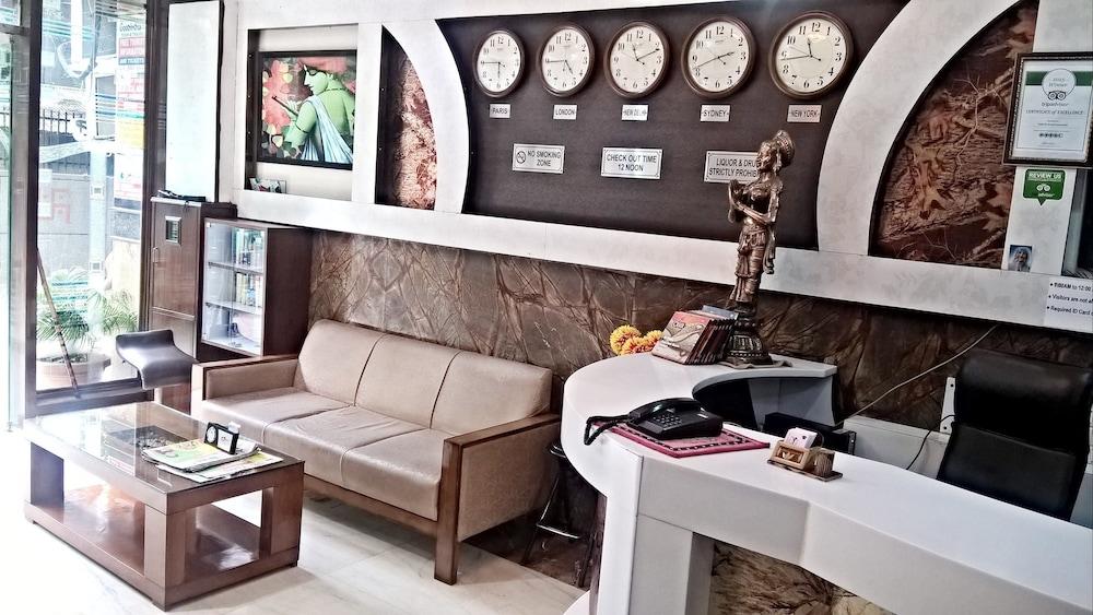 lounge