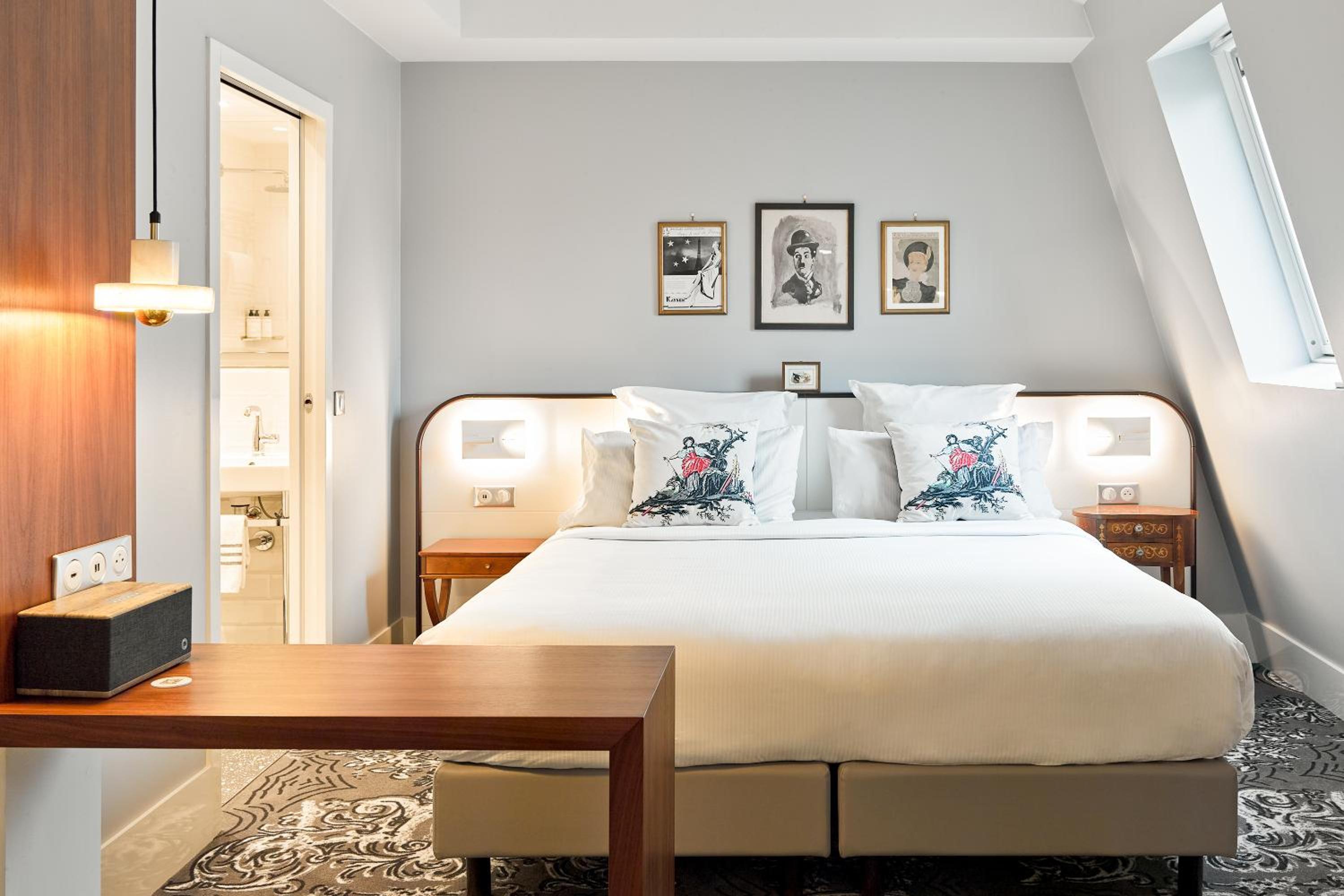 rooms