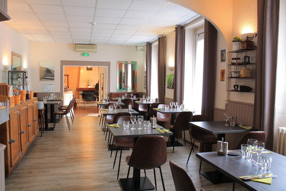 restaurant-cafeteria