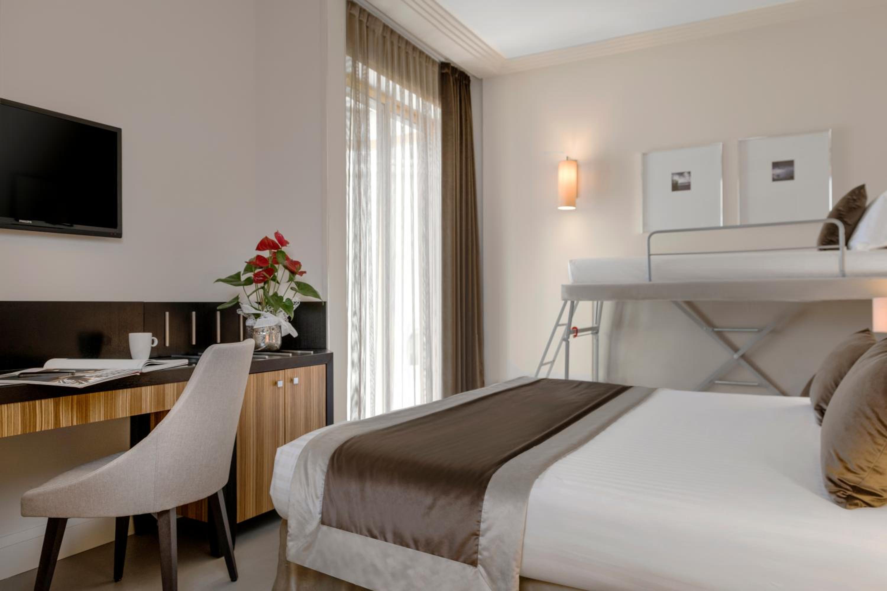 rooms