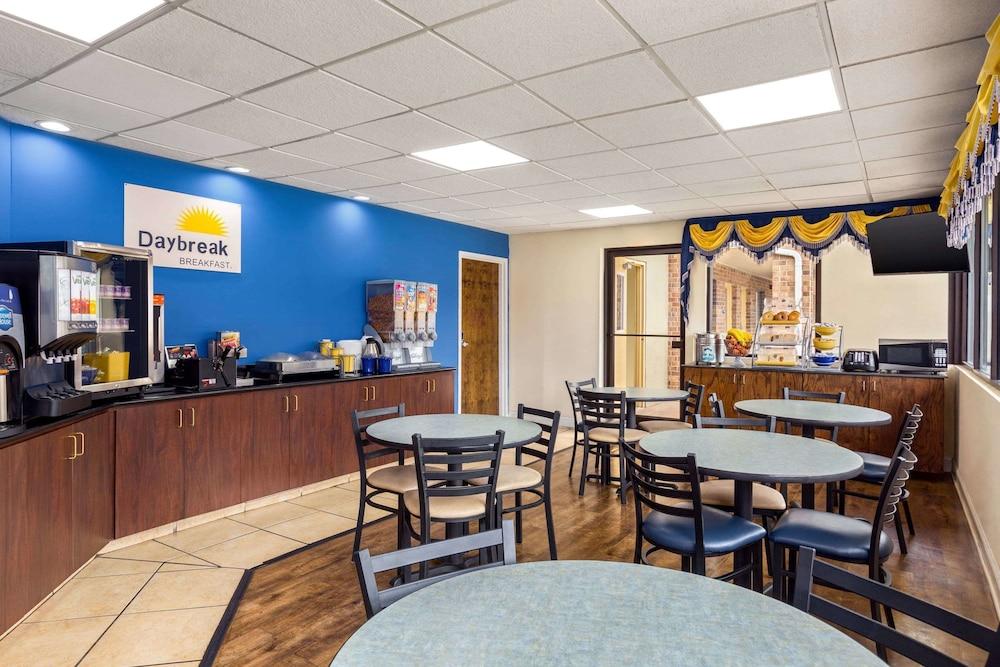 restaurant-cafeteria