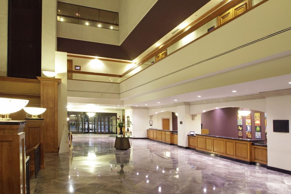 lobby