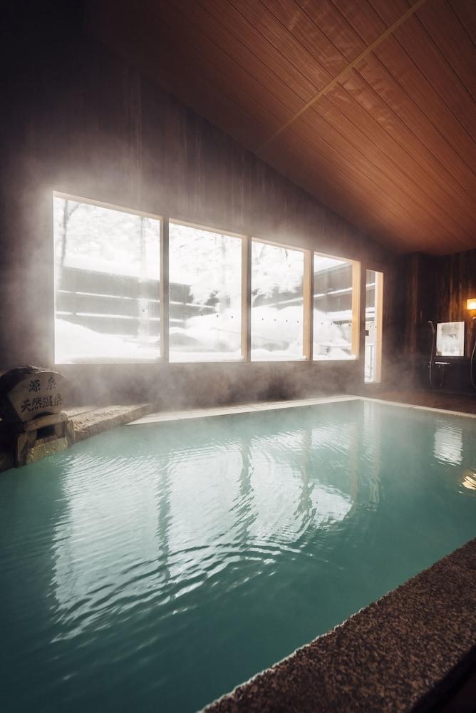swimming pool spa
