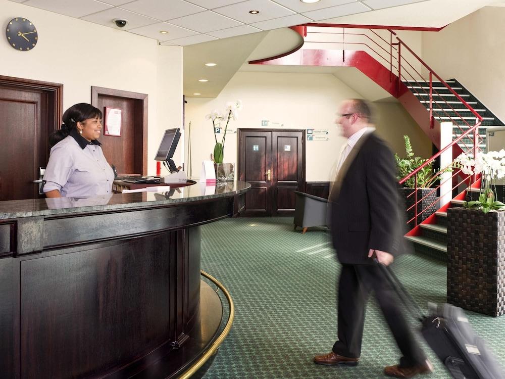 lobby