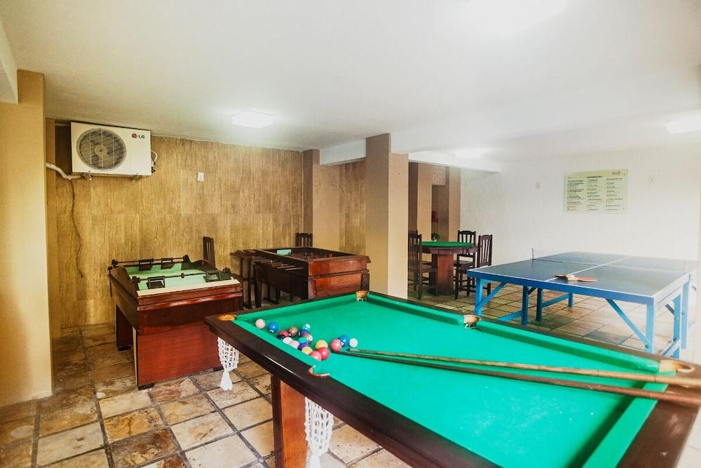 swimming pool spa