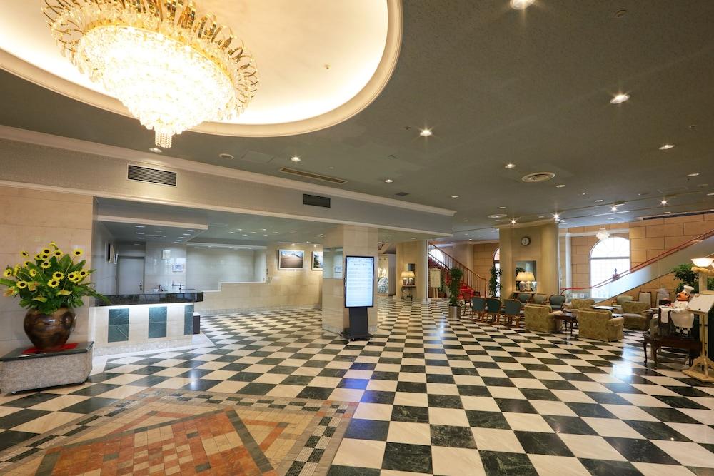 lobby