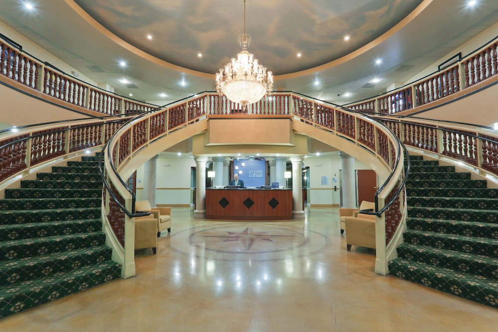 lobby