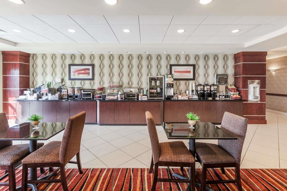 restaurant-cafeteria