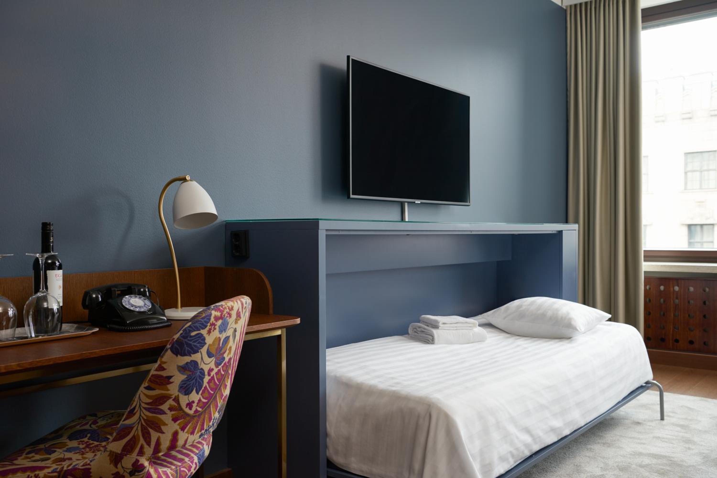 rooms