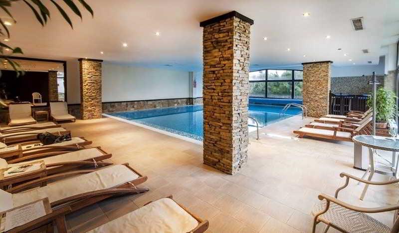 swimming pool spa