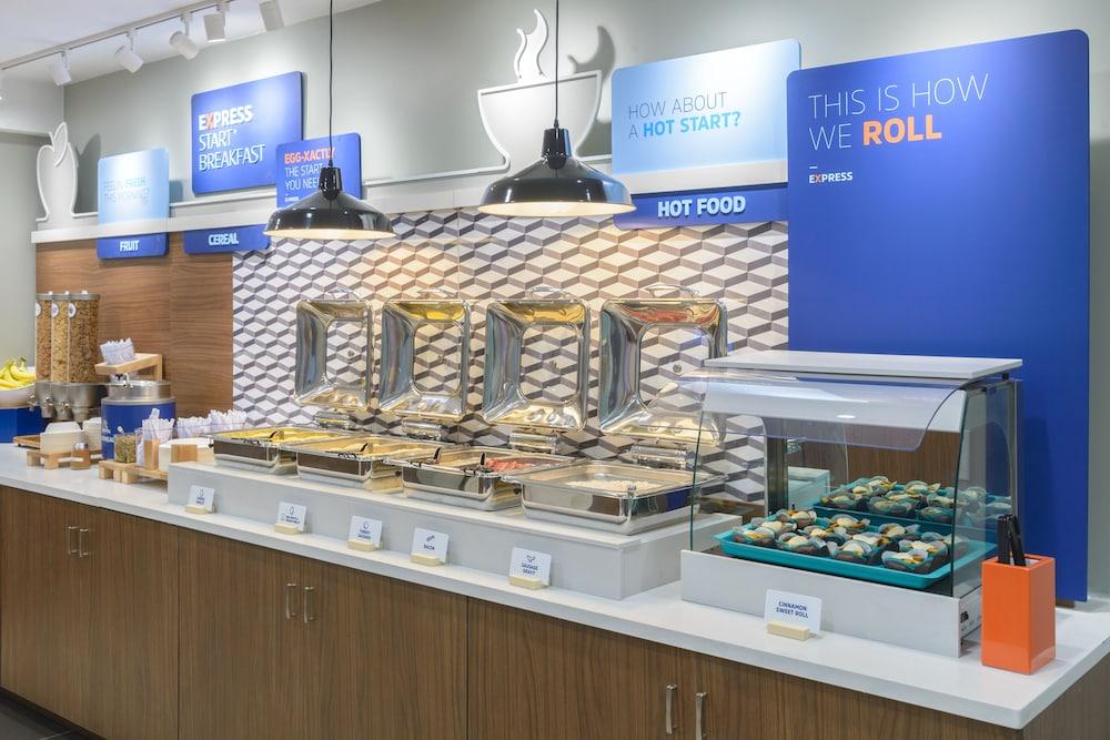 restaurant-cafeteria