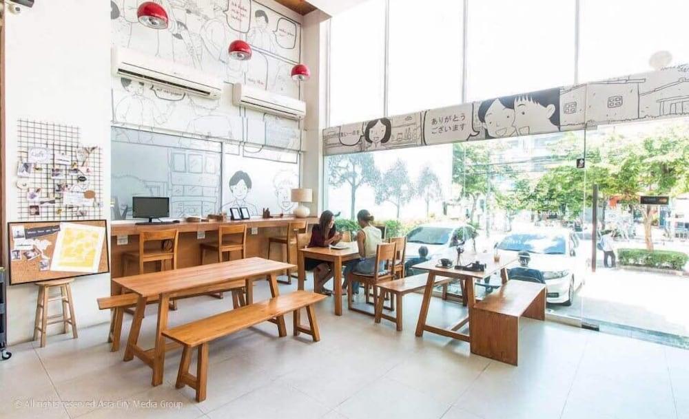 restaurant-cafeteria